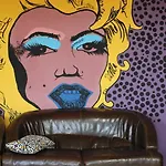 Corner Hotel