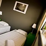 Corner Hotel